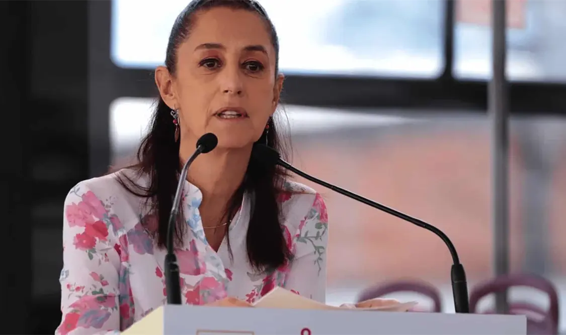 La mandataria capitalina comentó que la Sedena también es una institución que garantiza soberanía y paz. Cortesía
