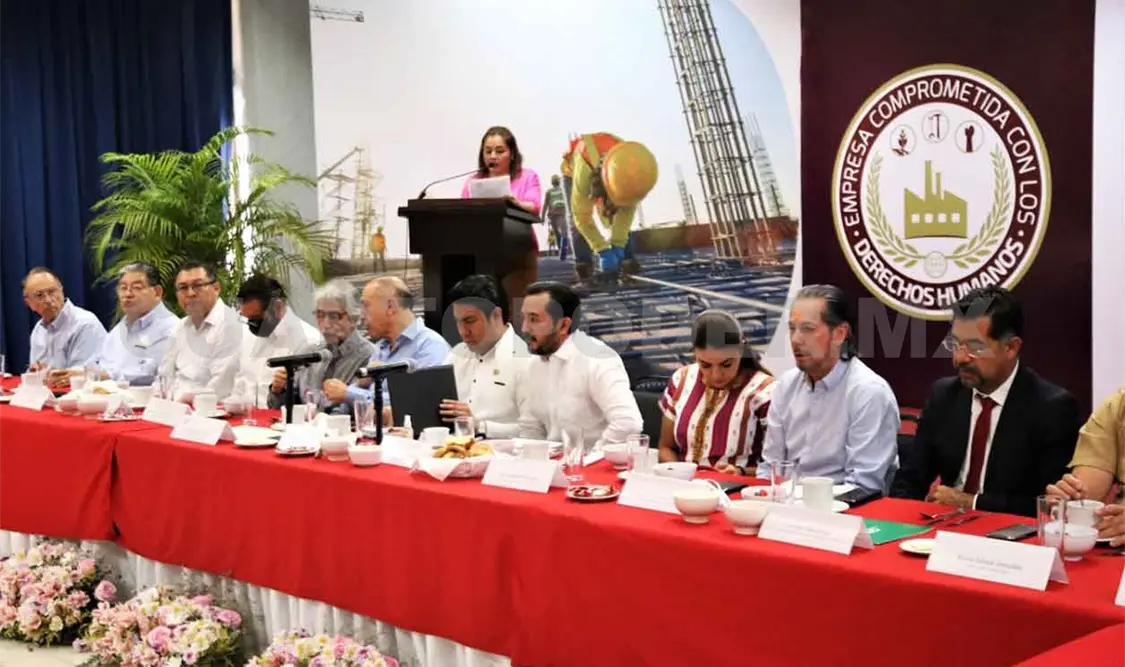 Participan en Lanzamiento de Empresa Comprometida