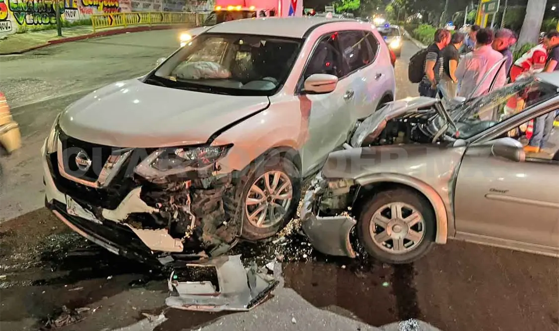 Tres lesionados en accidente de tránsito