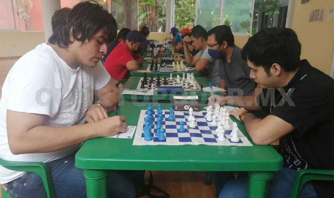 Rufino mantiene liderato del Torneo AP2022