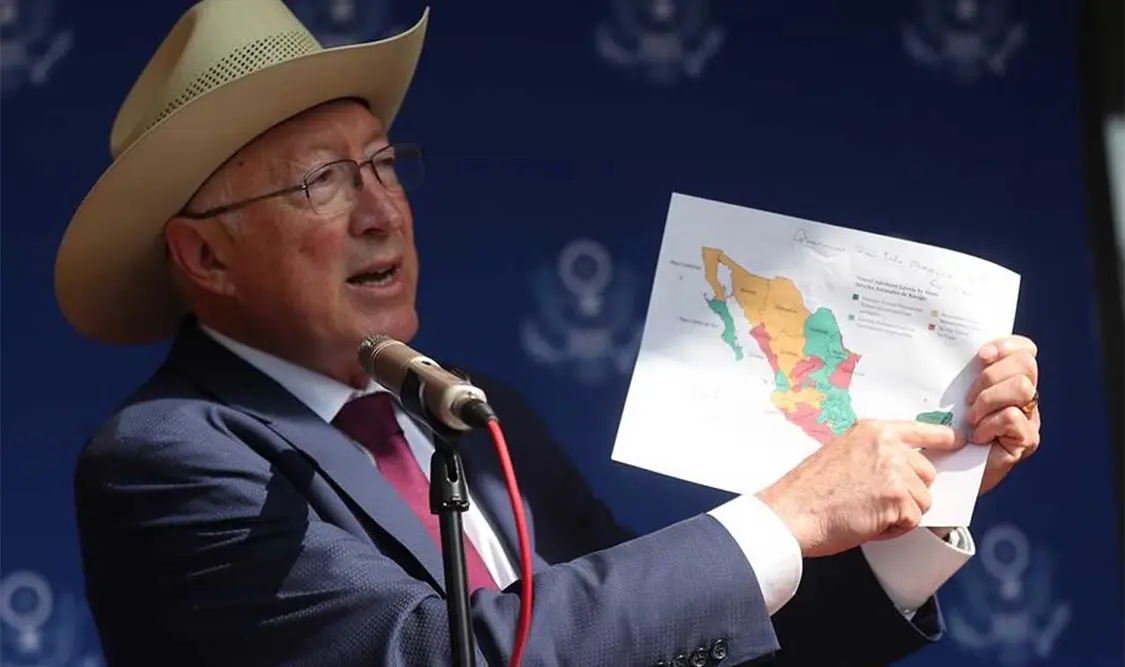 Ken Salazar hizo un balance luego de concluir su visita a los 32 estados de la República. Cortesía