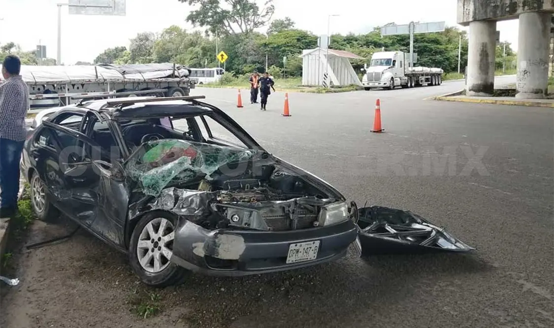 Cinco personas heridas en fuerte encontronazo