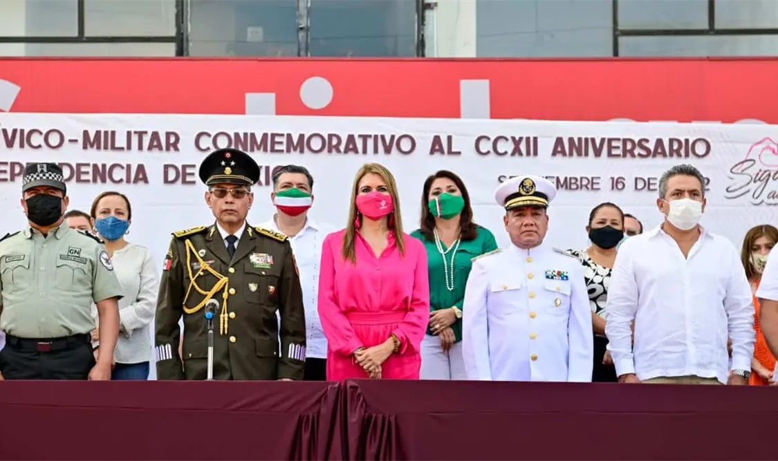CON FERVOR PATRIO Y ENTUSIASMO CIUDADANO REGRESÓ A TAPACHULA EL DESFILE CÍVICO MILITAR