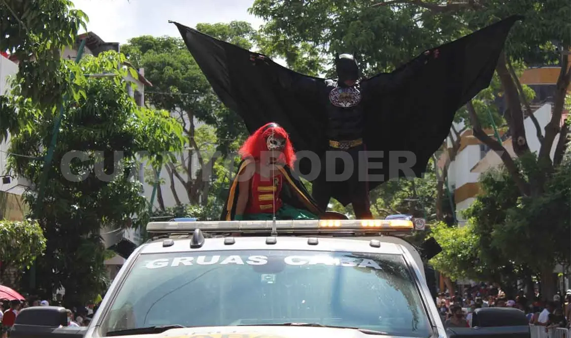 De los cómics al desfile militar