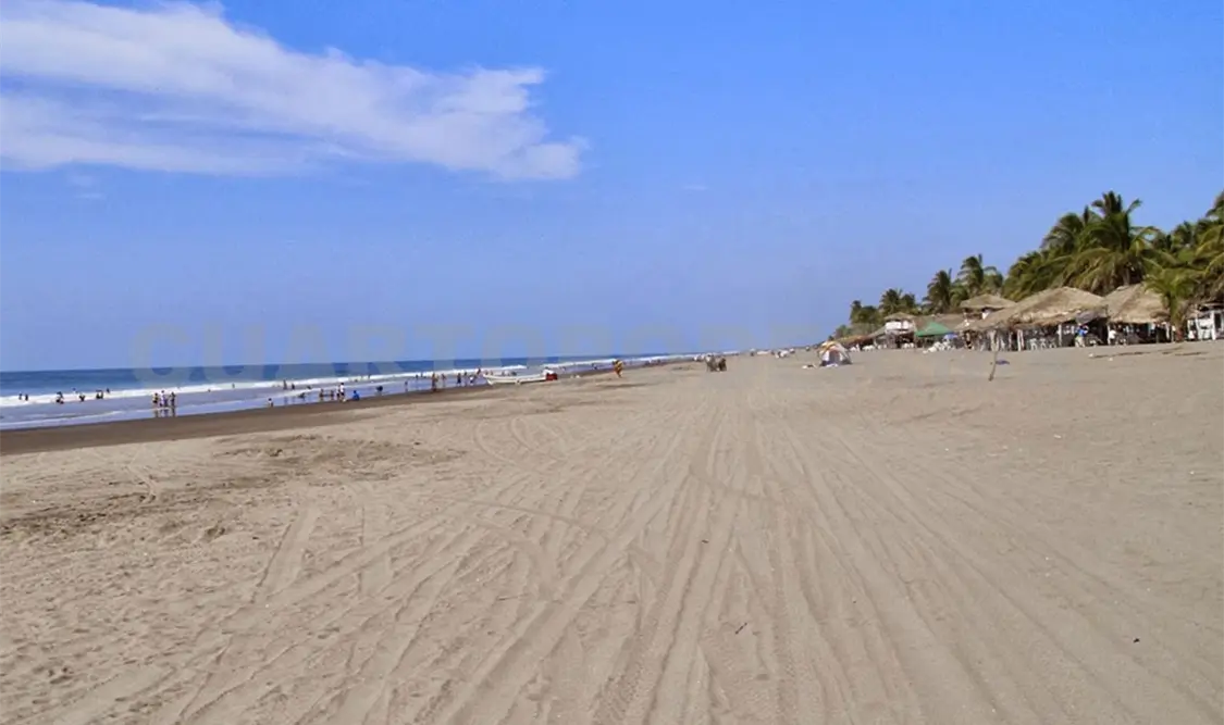 La vigilancia se mantiene en la playas de Tonalá. Noel Vázquez / CP