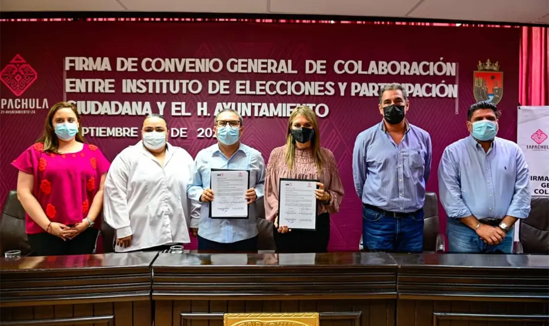 FIRMAN AYUNTAMIENTO DE TAPACHULA Y EL IEPC CONVENIO DE COLABORACIÓN