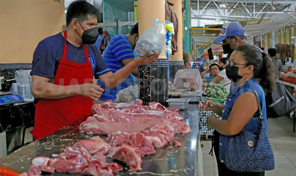 Canasta básica vale menos de mil pesos