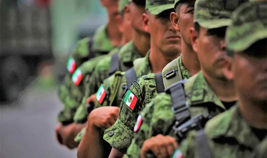 Monreal va por dictamen sobre militarización