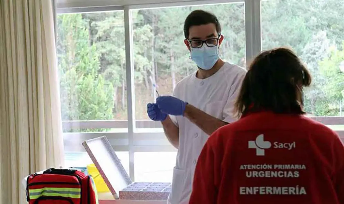 México critica “excesivo énfasis” en vacunación