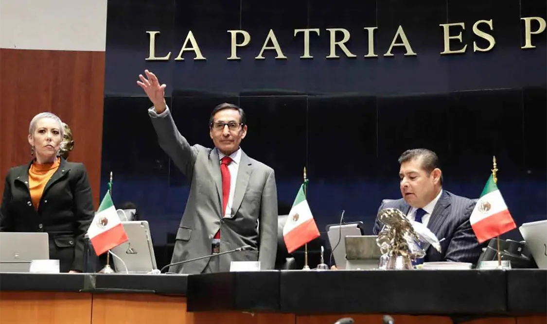 Comparece ante el Senado Rogelio Ramírez de la O