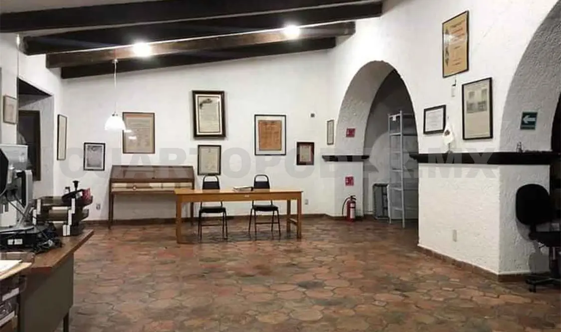 Familia López Chapoy dona acervo cultural