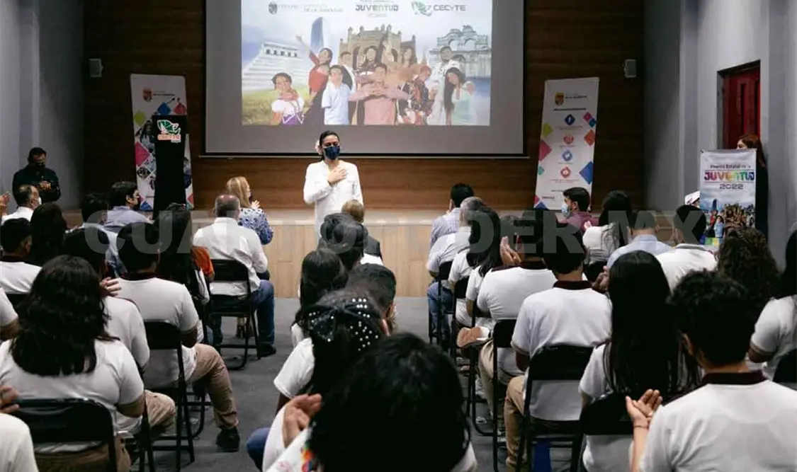 Invitan a postularse en el Premio de la Juventud
