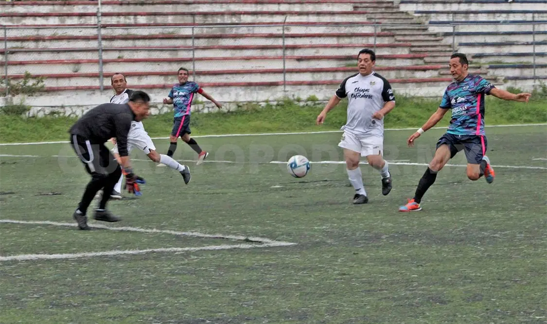 Estrella Blanca suma empate y triunfo