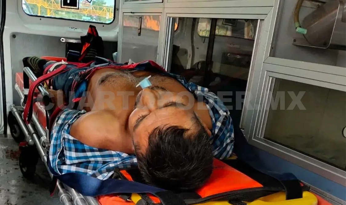 El sujeto no pudo llegar con vida al hospital y falleció en la ambulancia por un paro cardiorrespiratorio. Ulises López / CP