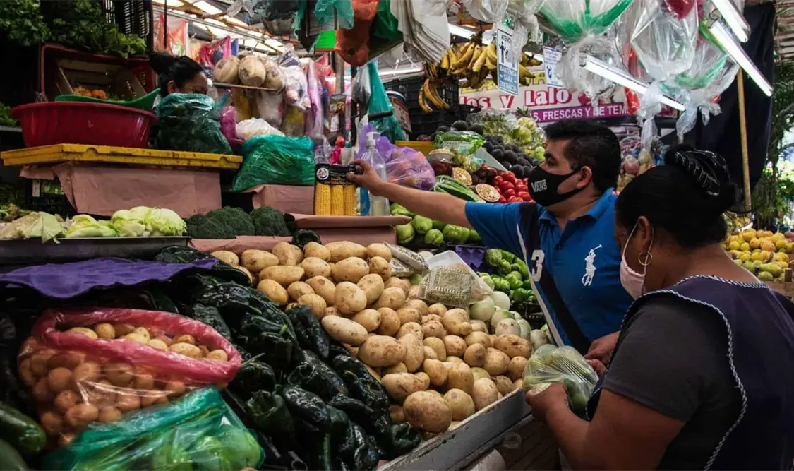 El panorama económico para los próximos años es sombrío, asegura especialista. Cortesía