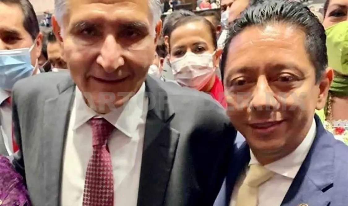 Reconocen acciones de Adán Augusto en materia política