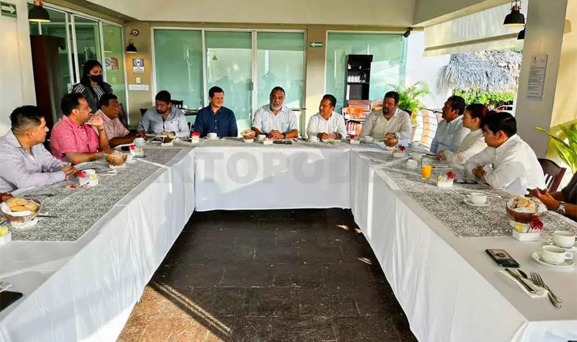 Presentan proyectos de inversión para UMF