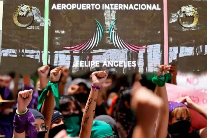 En 2020 la Sedena conformó con su personal un grupo multidisciplinario que determinó los riesgos en el AIFA. Cortesía