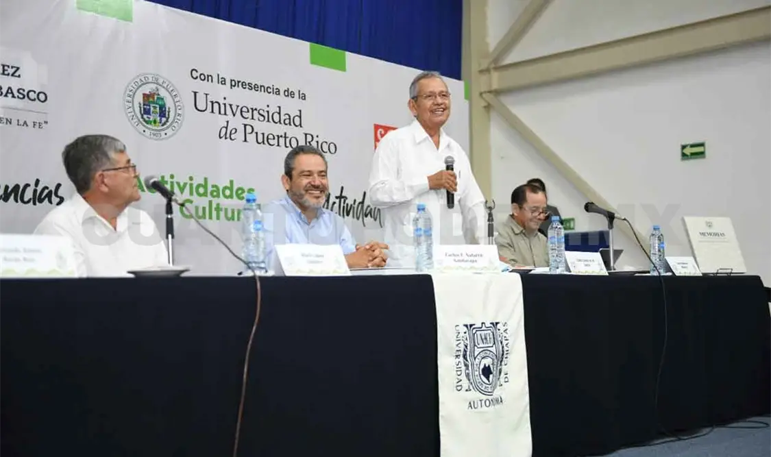 Presentan Memorias Universitarias