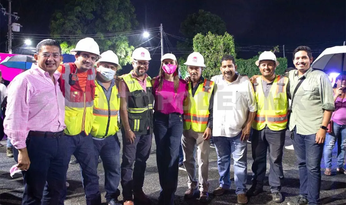 Enciende Rosy Urbina luminaria núm. 10 000