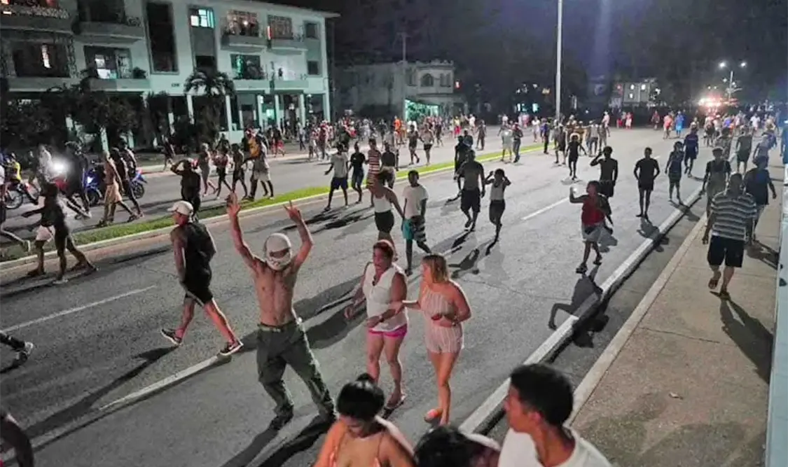 La secuela de Ian detonó en Cuba el más prolongado estallido de protestas callejeras. Cortesía