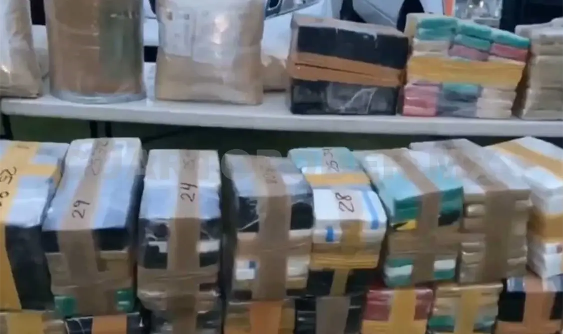 La avioneta transportaba un total de 320 kilos de droga, aunque no se reportaron personas detenidas. Cortesía