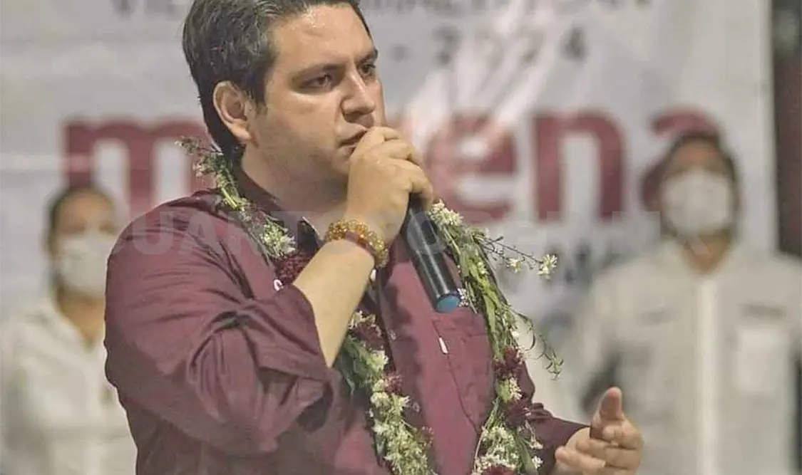Llama Carlos Molina a seguir trabajando por la 4T