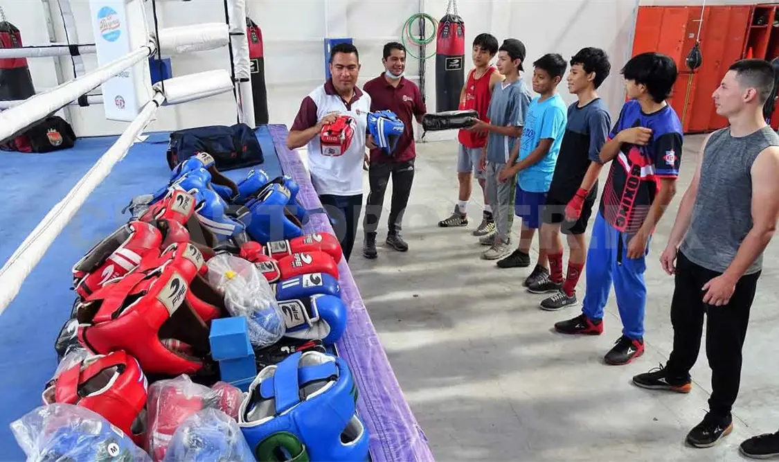Benefician a boxeadores chiapanecos