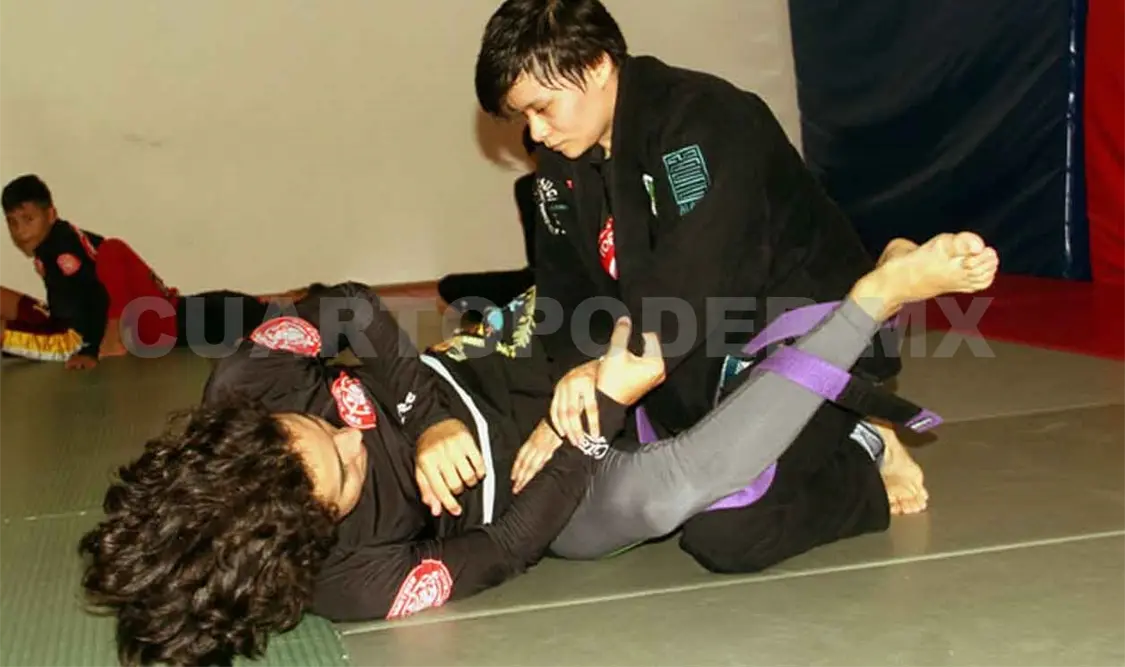 Delfi gana bronce en torneo internacional