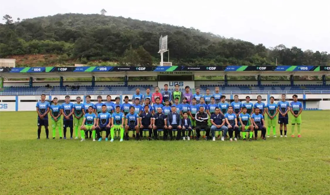 UDS FC se toma la foto oficial en su cancha