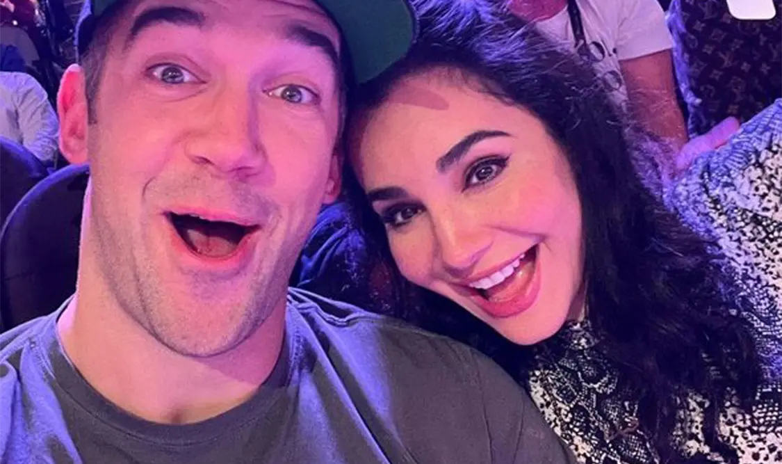 Martha Higareda muy enamorada