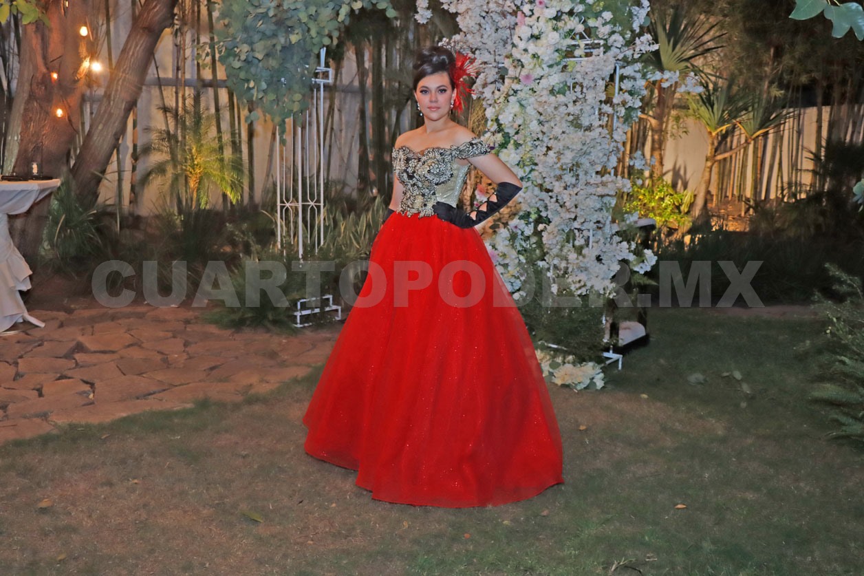 Grandioso festejo para Daniela