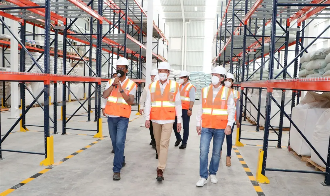 Inaugura Escandón fábrica procesadora de alimentos