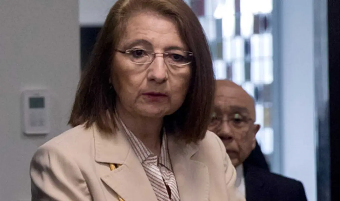 Piden renuncia a subsecretaria de comercio
