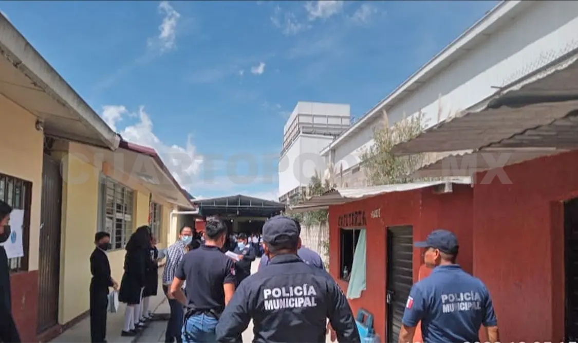 Decomisan “artefacto” en telesecundaria