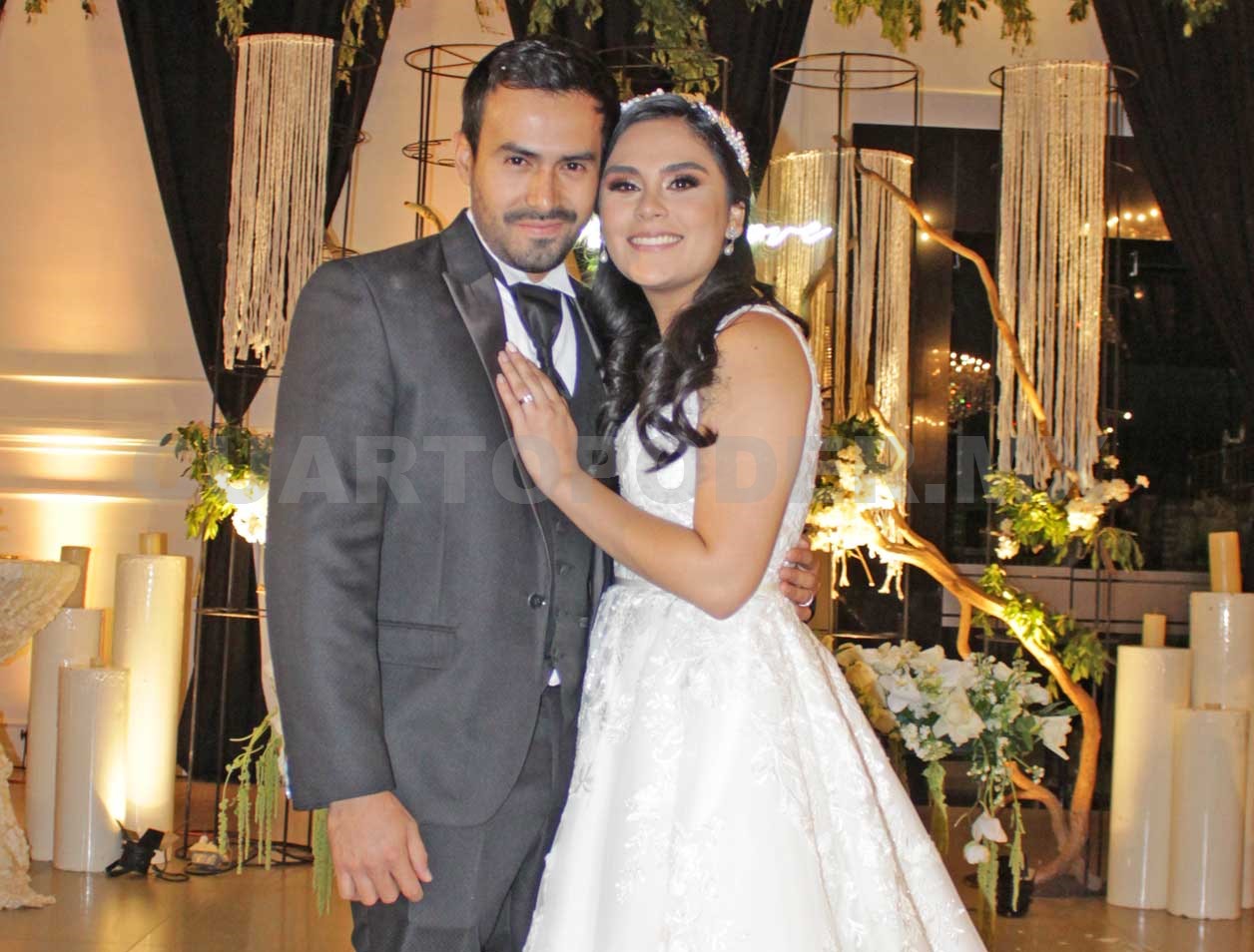Jorge y Karla unen sus vidas