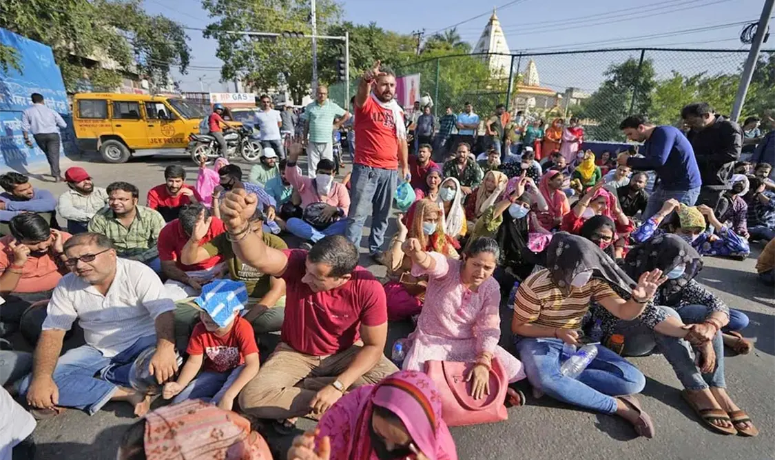 El caso de una menor de 15 años de edad que fue violada y a la que le prendieron fuego ha causado conmoción en India. Cortesía
