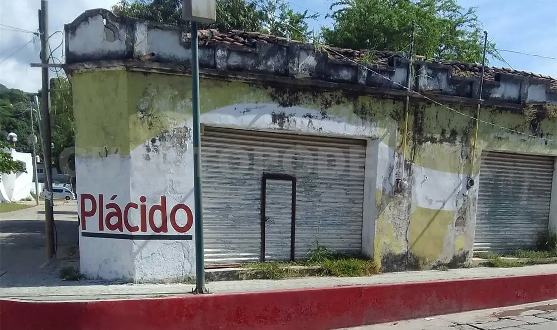 Gran parte de las viviendas en malas condiciones se encuentran abandonadas por sus propietarios. Noel Vázquez / CP