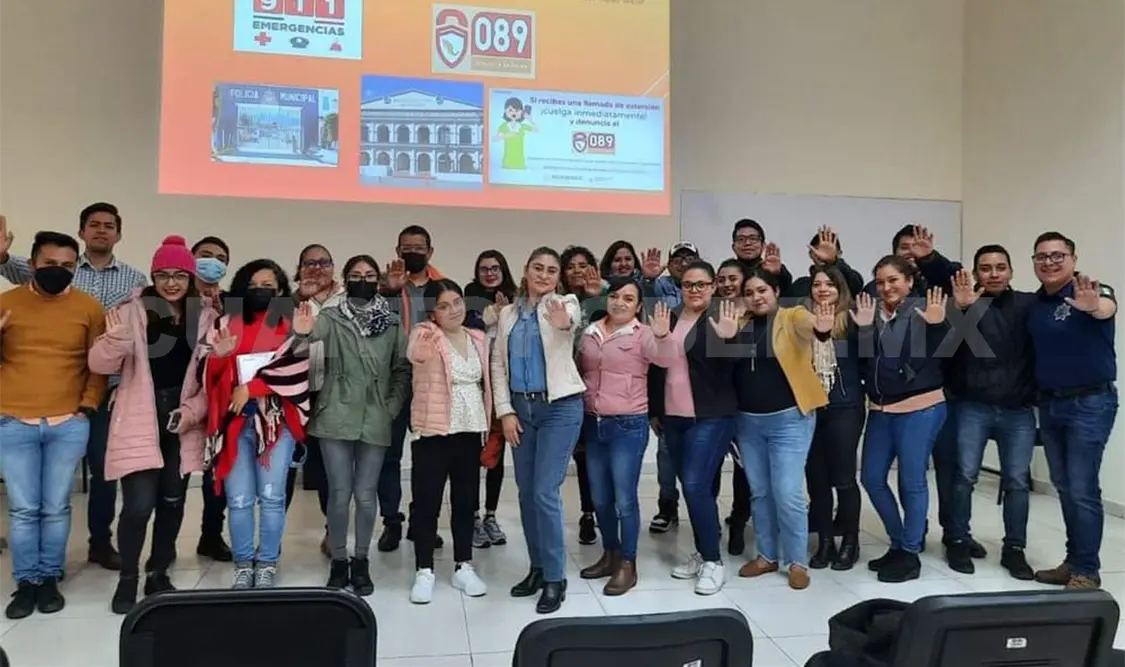 Realizan talleres sobre extorsión telefónica