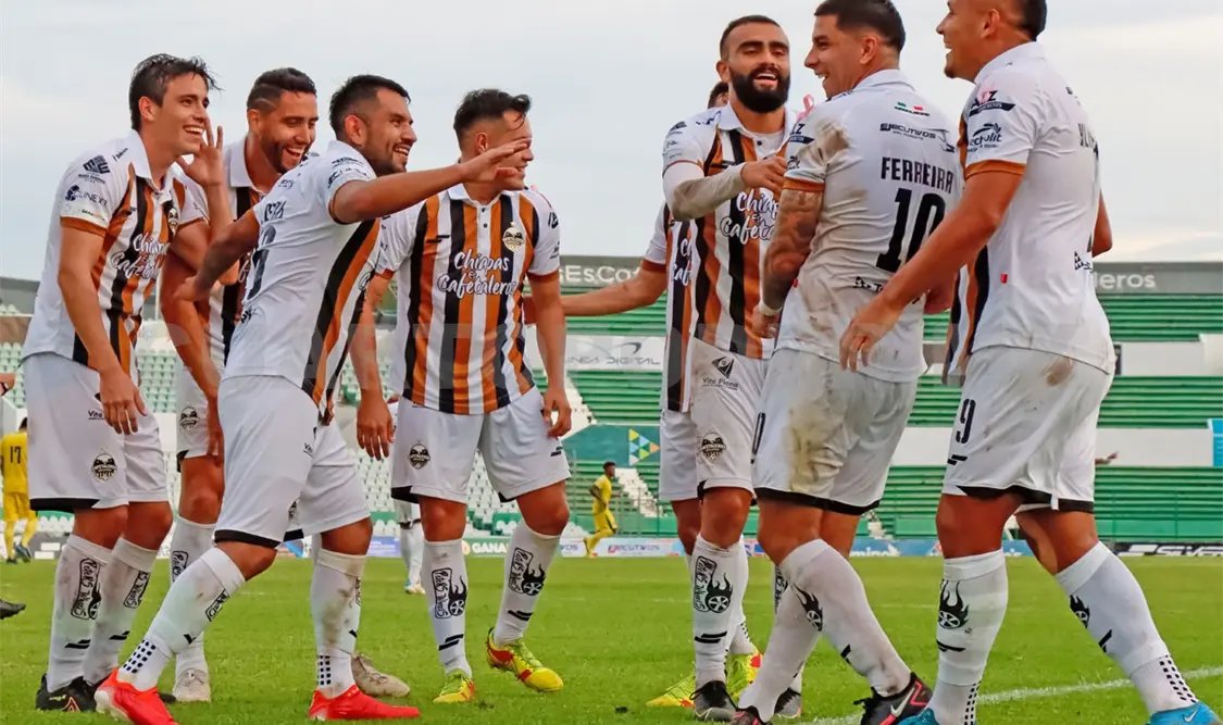 Cafetaleros con impulso rumbo a las finales