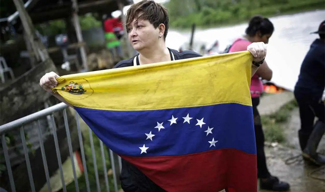 Piden a migrantes de Venezuela entrar legalmente