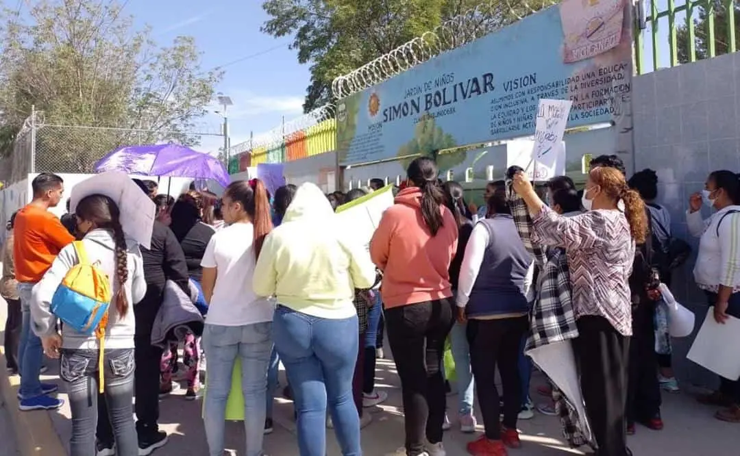 El gobernador Gallardo lamenta la presunta violación de un menor en el Jardín de Niños “Simón Bolivar”, en Soledad de Graciano Sánchez. Cortesía