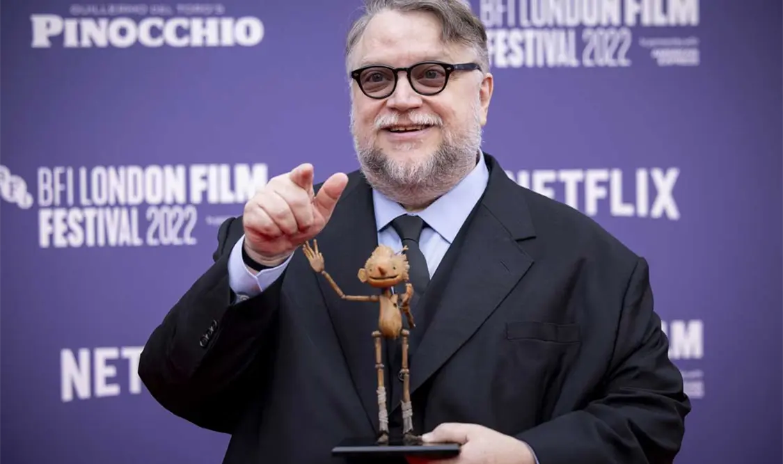 Muere la mamá de Guillermo del Toro
