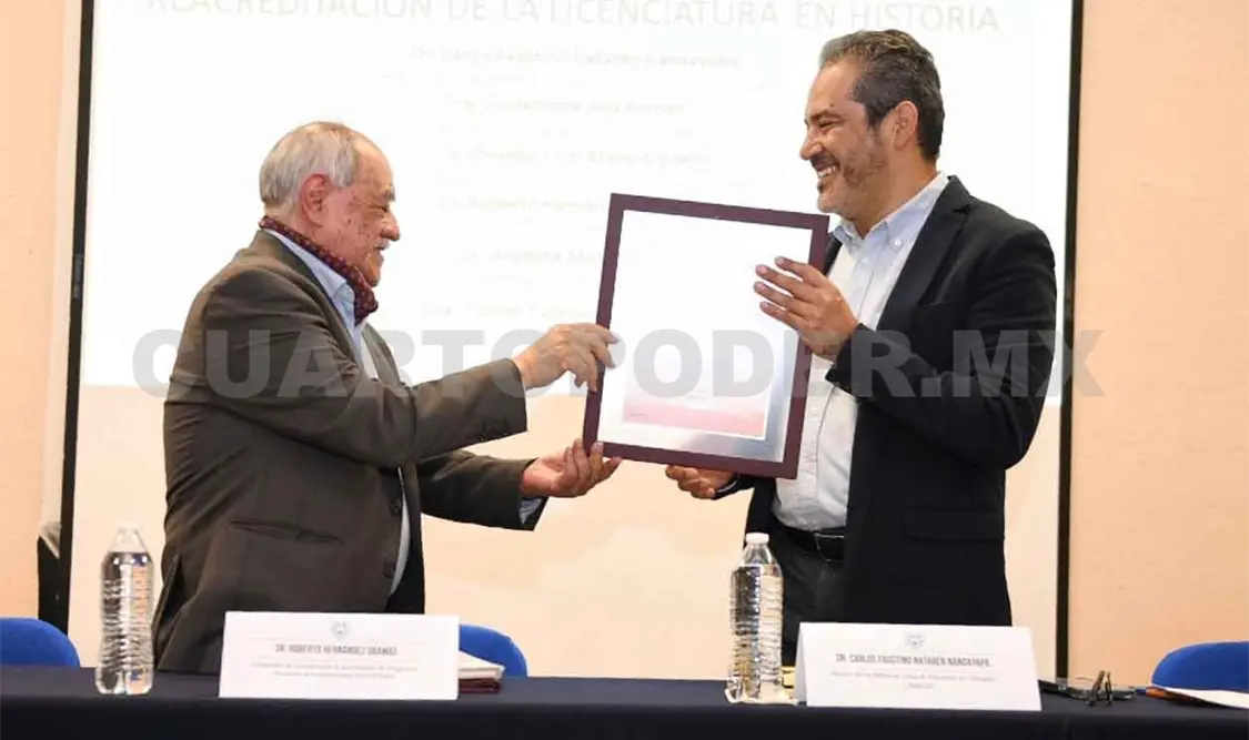 Otorgan reacreditación a Licenciatura en Historia