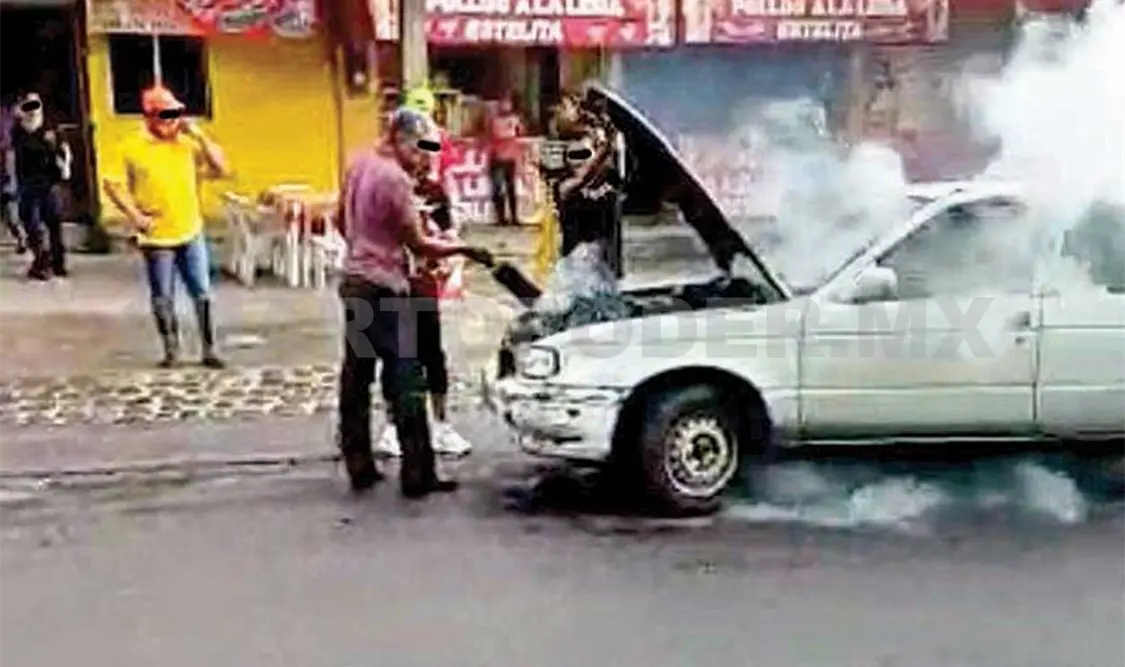 Arde Tsuru en la colonia 5 de Febrero en Tapachula