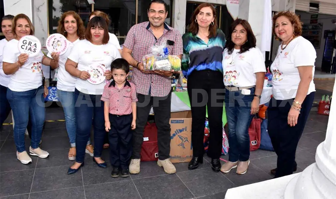 Llevan a cabo el “Primer Maratón de Útiles Escolares”