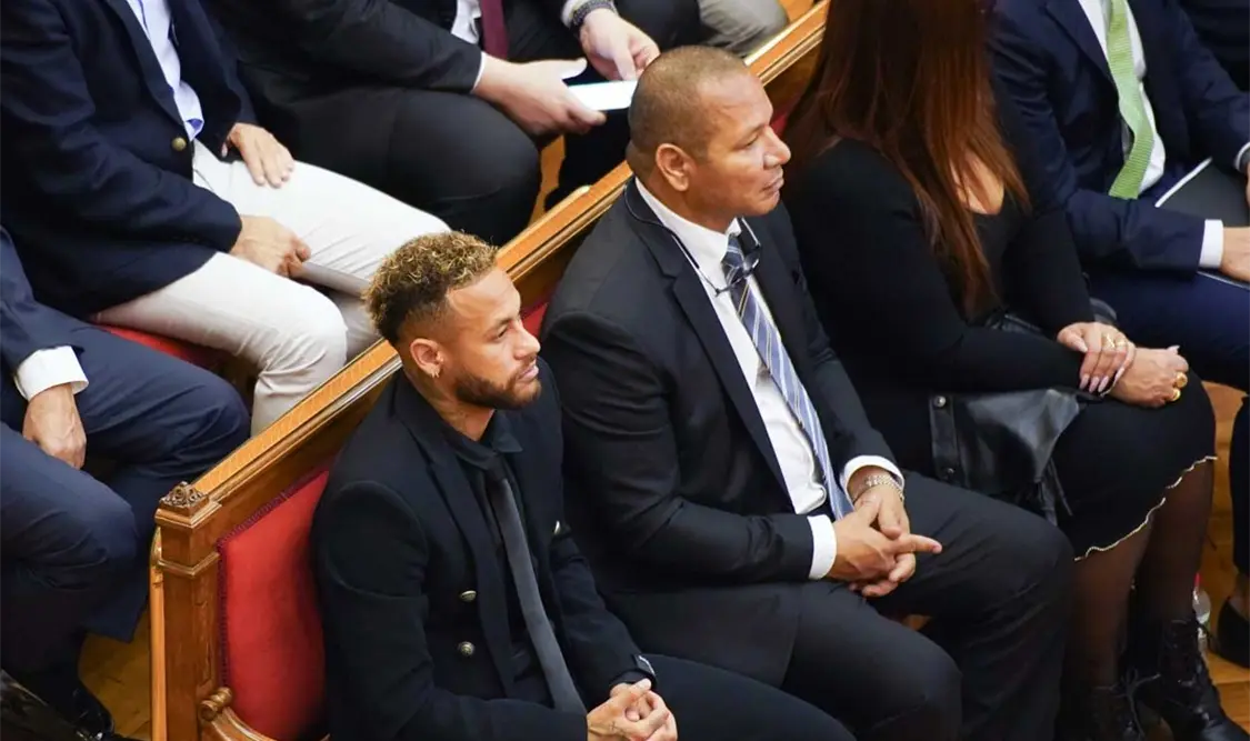 Piden dos años de cárcel para Neymar