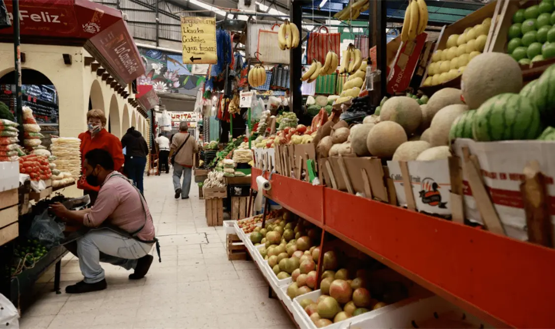 El peso mexicano se ha mantenido relativamente estable después del choque inicial generado por la pandemia en la primera mitad de 2020. Cortesía