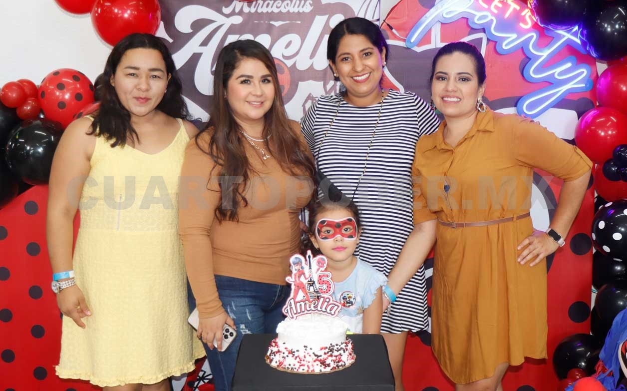 Amelia se convierte en Ladybug