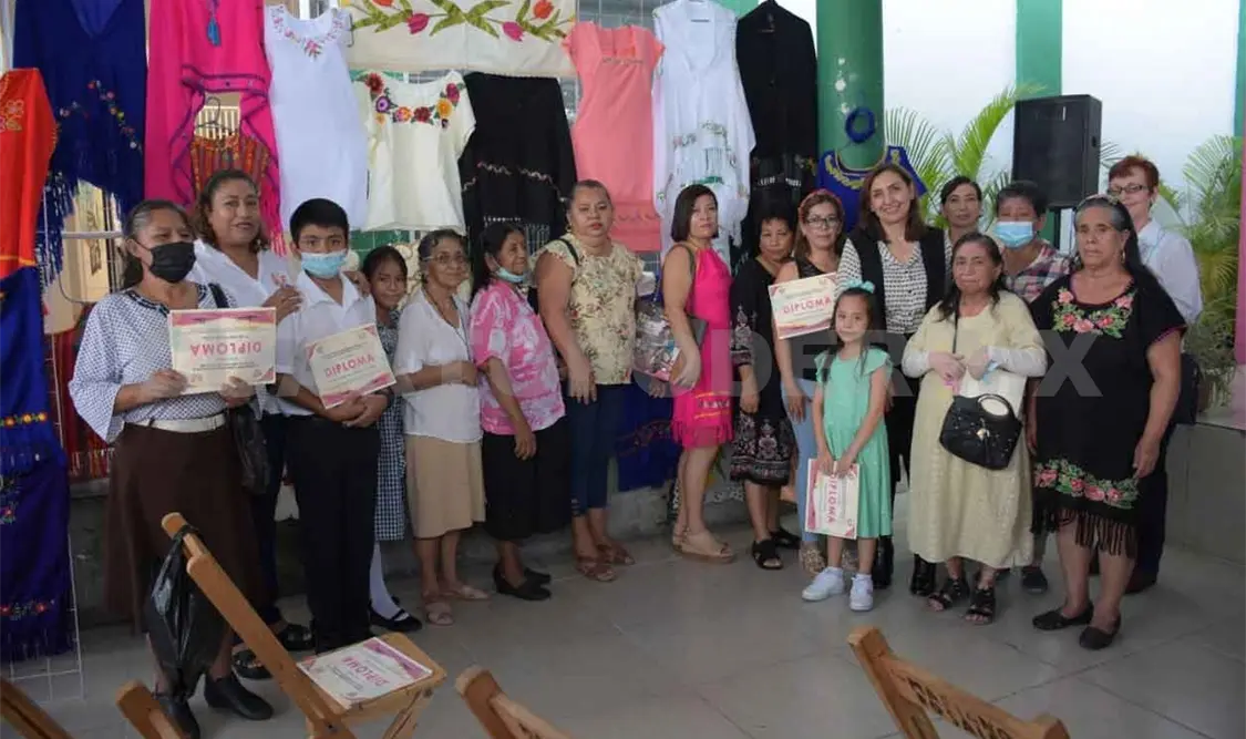 DIF Villaflores clausura cursos de autoempleo